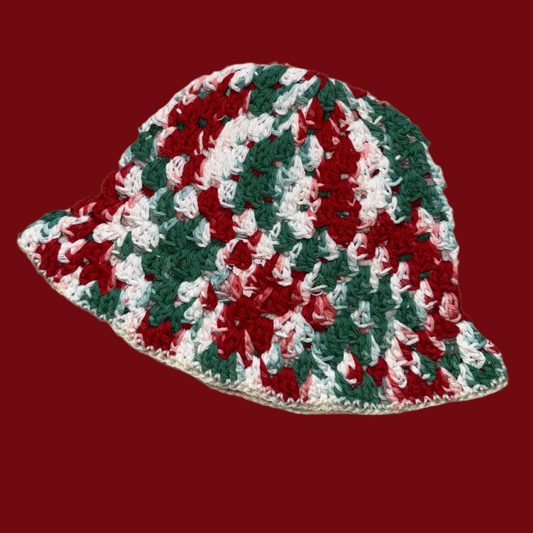 Christmas Granny Stitch Bucket Hat