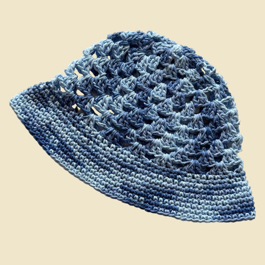 Blue Granny Stitch Bucket Hat (Single Crochet Brim)